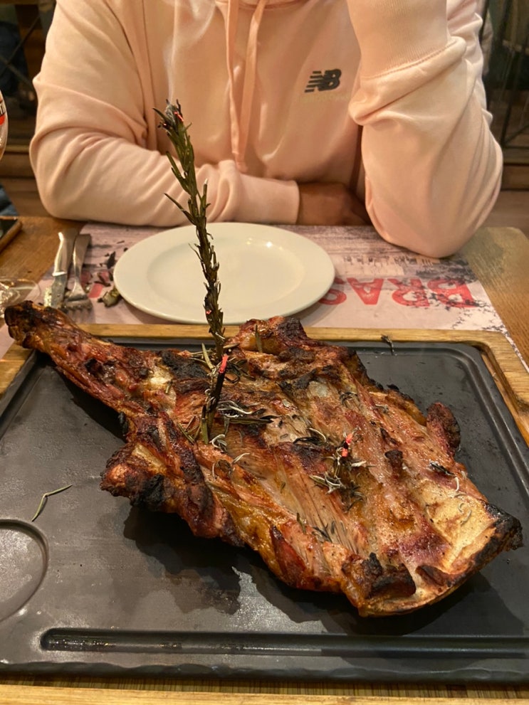  [스페인 바르셀로나 맛집] 3 Focs, 스페인에 왔다면 이베리코와 하몽은 꼭 먹고가자/시티투어버스 이용/그리고 덤탱이 쓰인 후기..