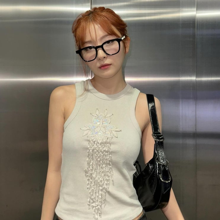  레드벨벳 슬기 인스타그램 사복 패션, 조이 그라이슨 준 숄더백 미니 30대 여자 숄더백 추천!