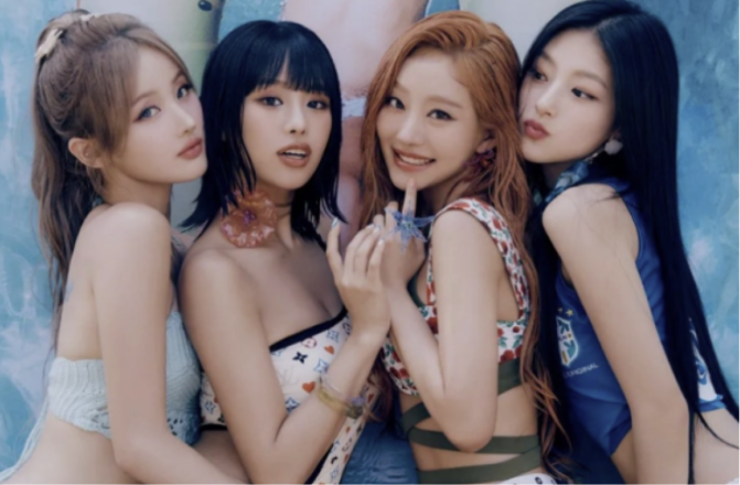 등극, <Sticky>로 화려하게 <b>컴백</b>한 <b>키스오브라이프</b> KISS OF LIFE