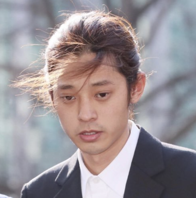<b>정준영</b> <b>출소</b> 근황 <b>프랑스</b>에서 포착? 버닝썬 게이트