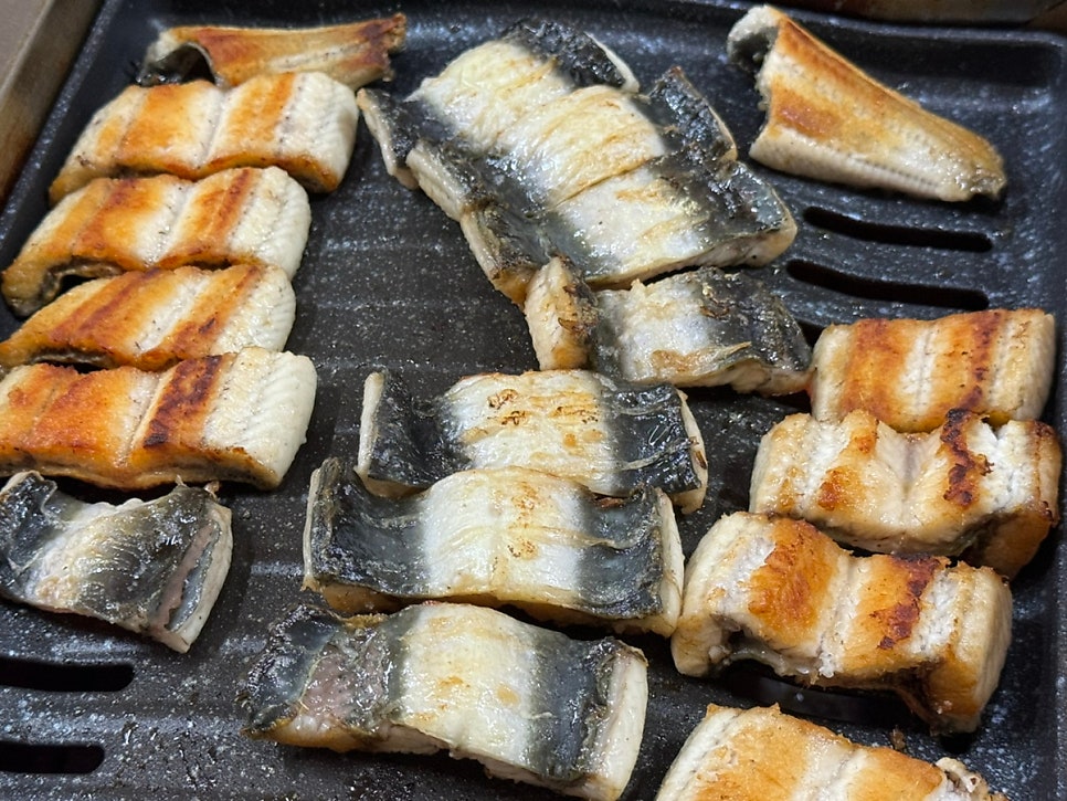 여자도민물장어 사진 6