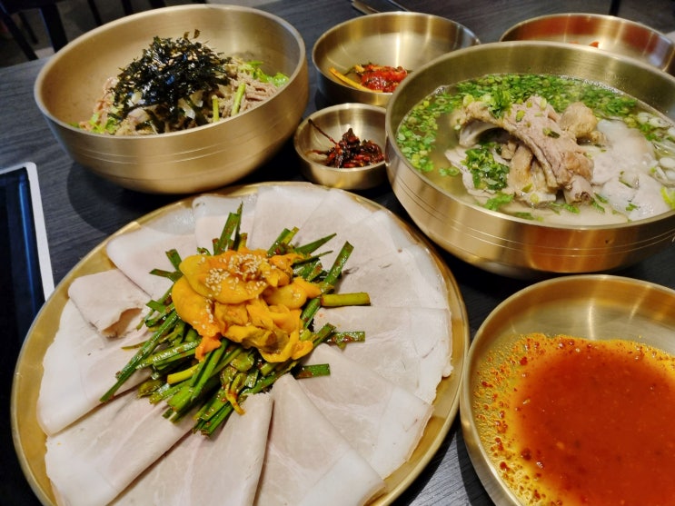  성수맛집 한약재 들어간 돼지곰탕 돈골약방 가성비도 좋아요