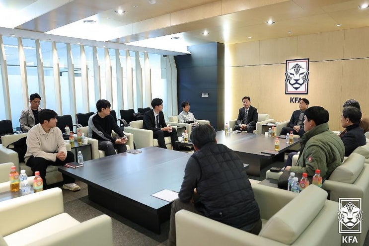 <b>박주호</b> 위원의 입장에 대한 <b>축구협회</b>의 반박... 감독 선임은... 