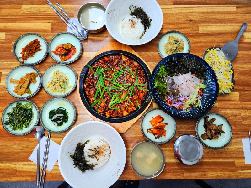 설리 스카이워크 맛집 해수욕장 바로 앞 청사포