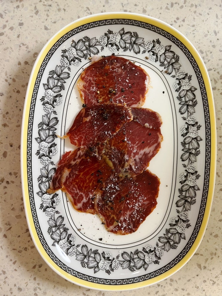  벨로타벨로타 로모 lomo 하몽보다 담백하고 맛있는데 가성비 좋은 부위