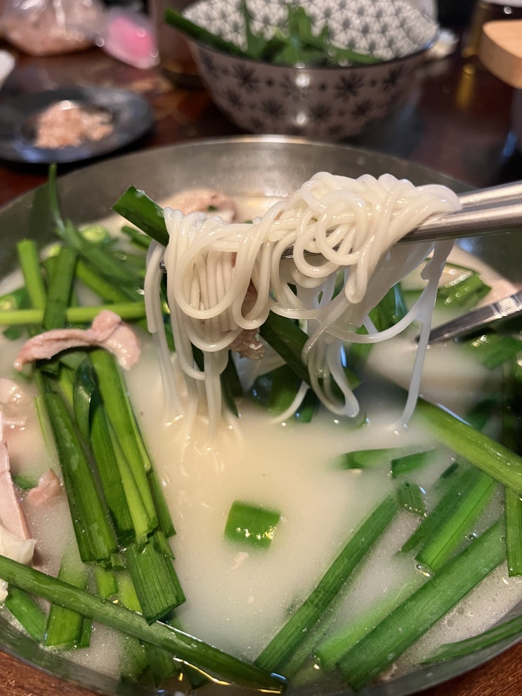  THE착한곰탕 돼지곰탕으로 간편하게 해장해봅시다(잭와규 돼지곰탕)