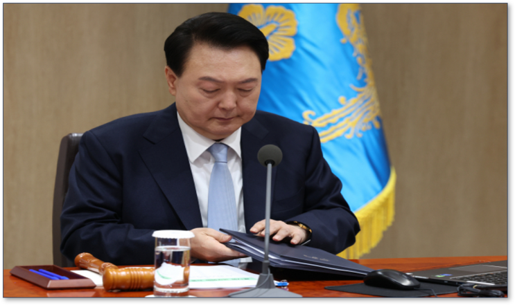 윤 <b>대통령</b> 해외출장중 <b>하와이</b>에서 채상병 특검법 거부권 재가... 