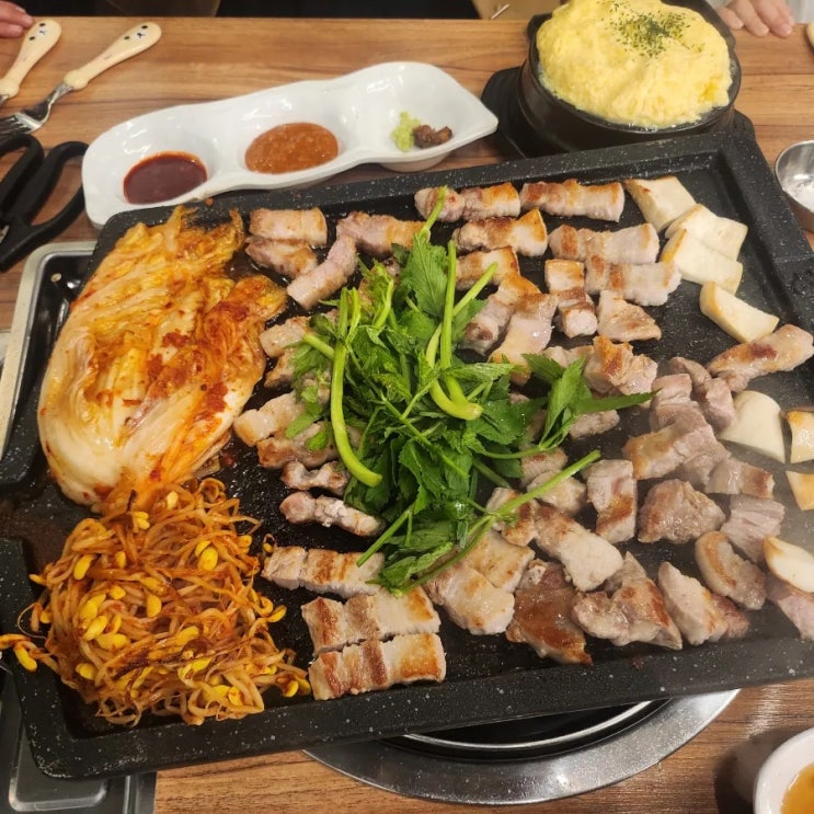 청주 동남지구 고기 맛집 용암동 경아식당 동남지구점 삼겹살 부대찌개 맛집
