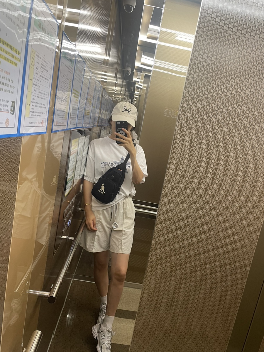 초례밀면 본점 사진 1