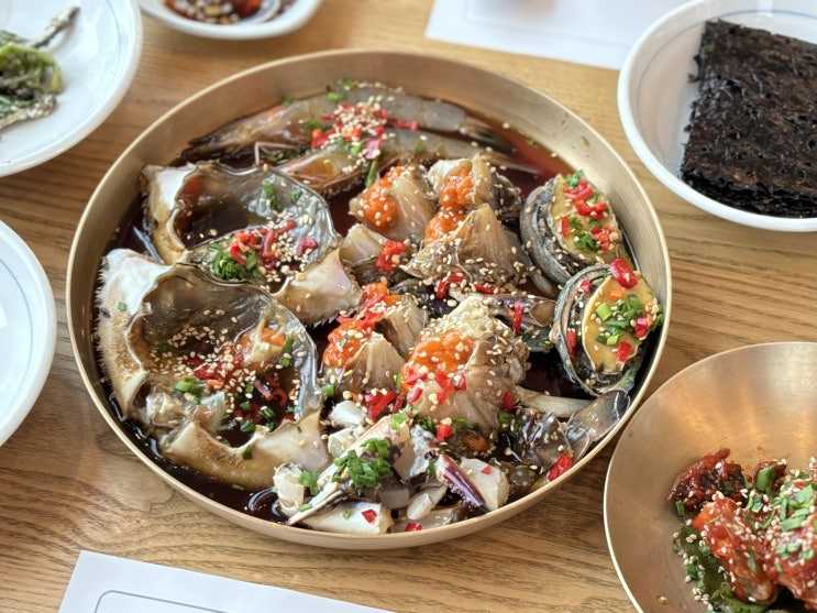  평택 비전동 간장게장 맛집 송담게장곤드레 평택점 가성비넘치는 게장정식 후기