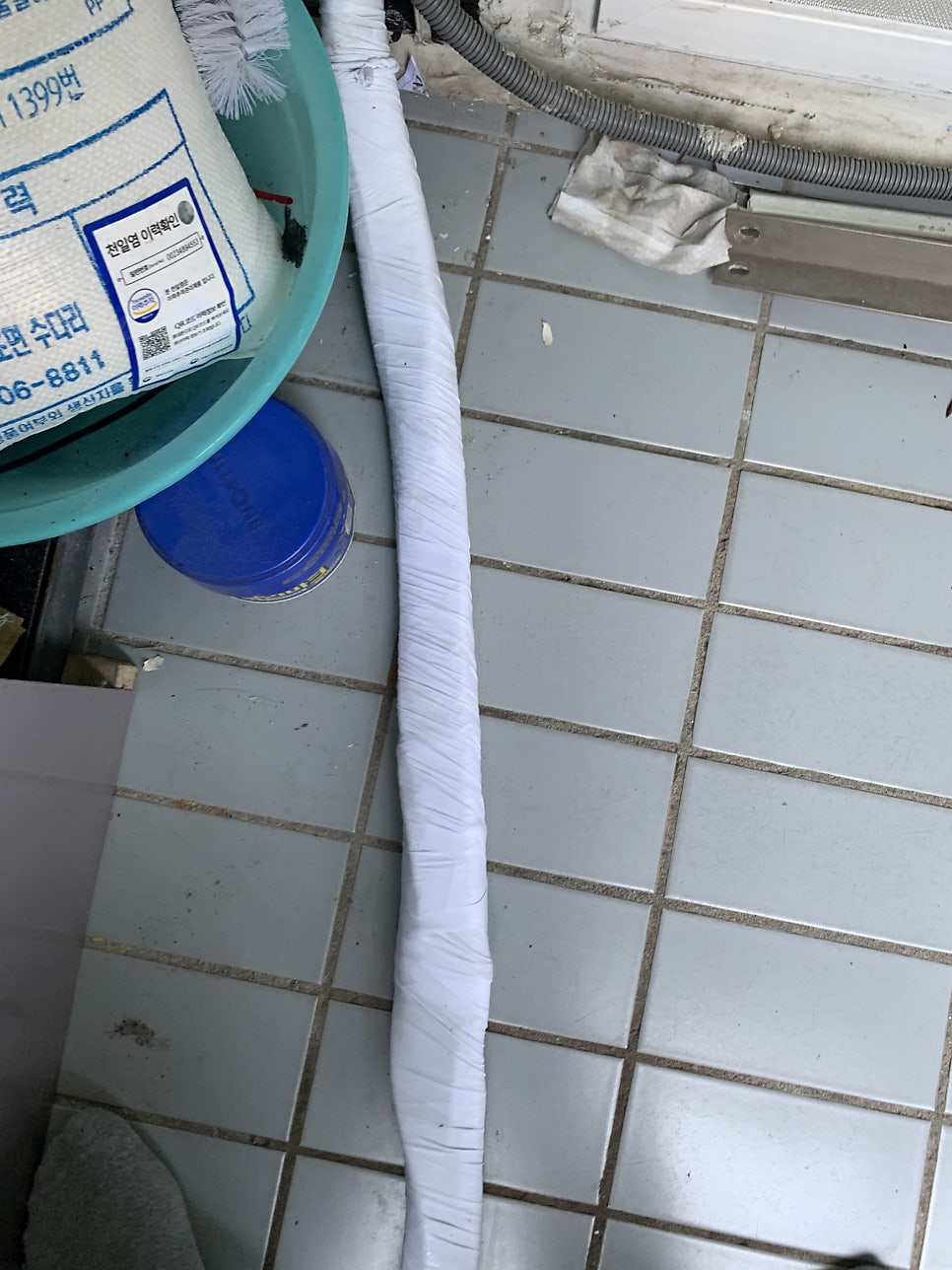 에어컨실외기 배관테이핑