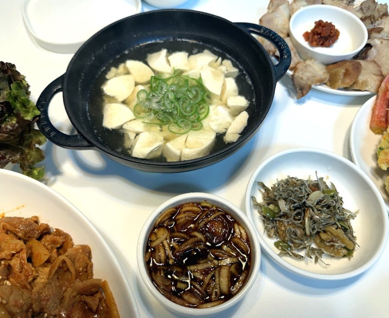 [집밥] 간단한 국&찌개 요리, 순두부찌개 레시피, 하얀 순두부국&찌개 만들기, 맑은 순두부국....