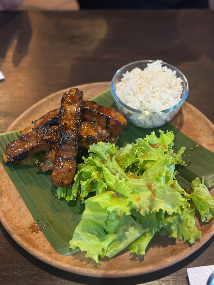  발리 꾸따 Warung Ayu 폭립 최고 맛집