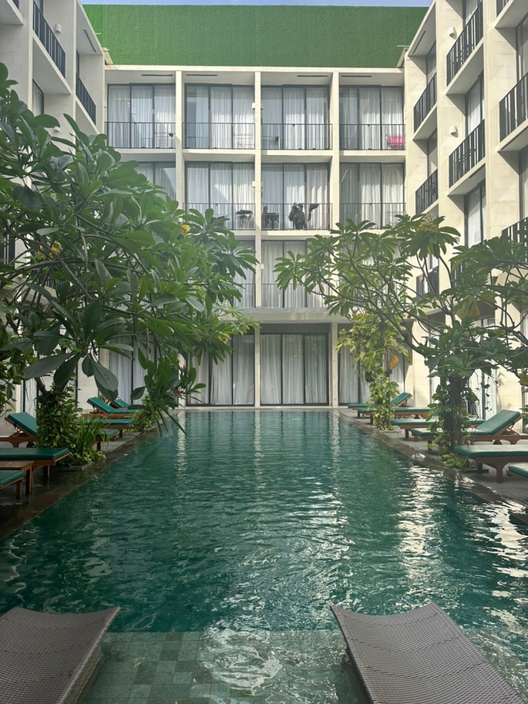  발리 꾸따 공항 근처 숙소 Hotel Terrace at Kuta 가성비 대박추천