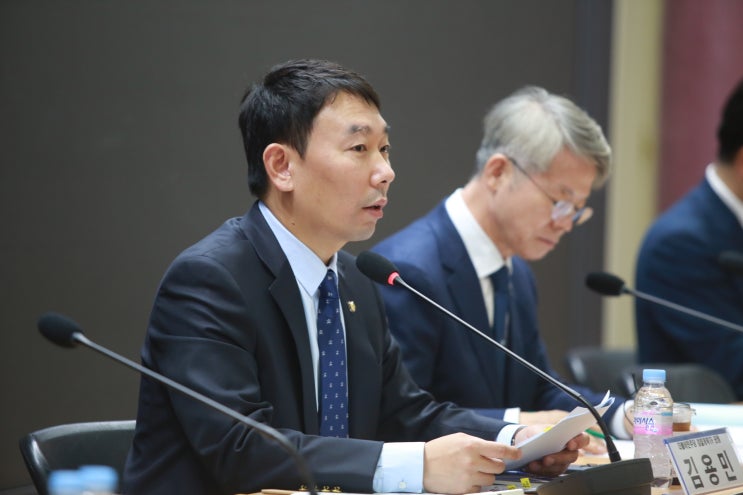 완전 분리를 위한 <b>검찰개혁</b>TF <b>공청회</b>」개최했습니다.