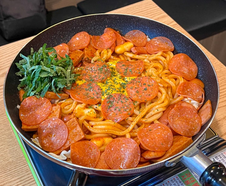  [보글보글부대찌개&볶음]여의도역 맛집 후기 ~!