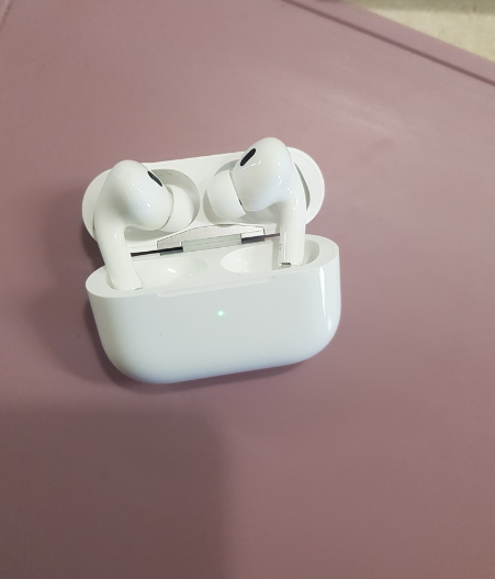  애플 2023 에어팟프로 2세대 USB-C 블루투스 이어폰 애플에어팟 애어팟 무선이어폰 2023년도 에어팟 할인가 가격표 2023년블루투스이어폰 에어팟프로 애어팟프로 금액 할인가격