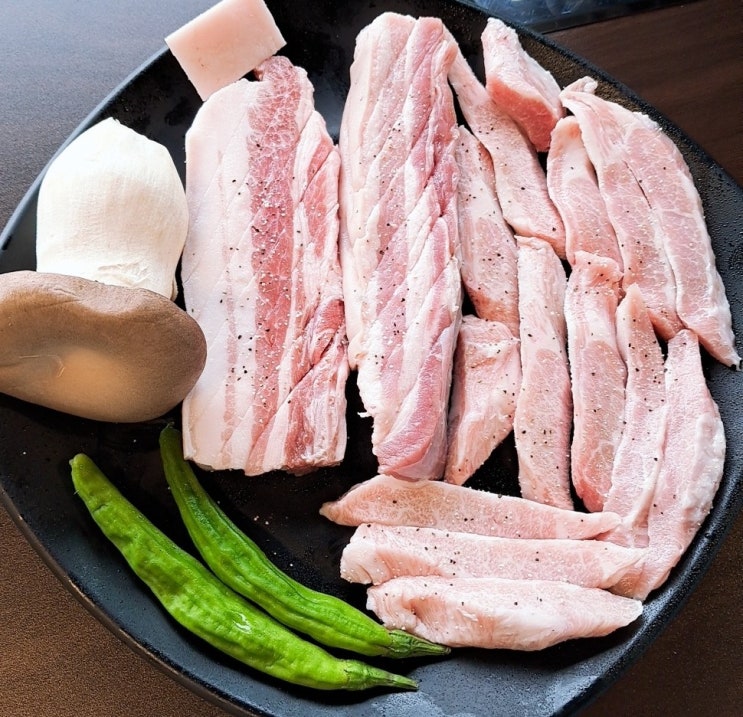  한담해변, 곽지해수욕장 맛집 애월 밥집 '애월 돼지'