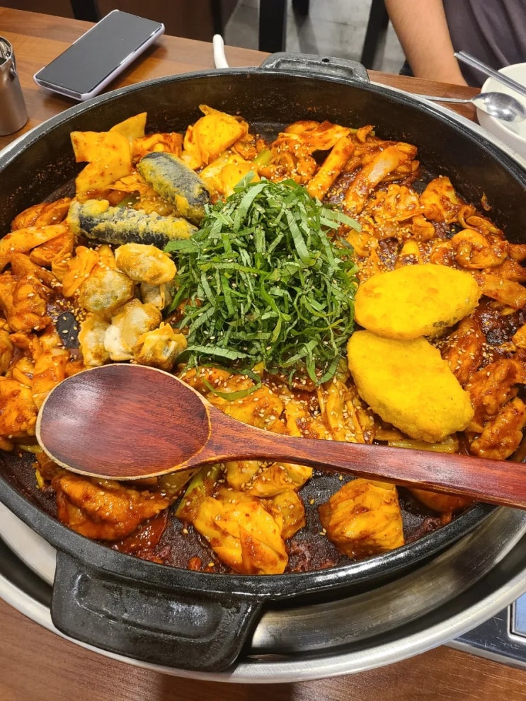  의정부 닭갈비, 시장 근처 숨은 맛집 '다닭익선'