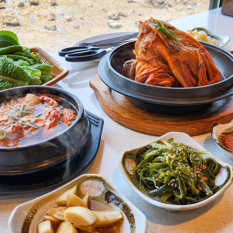  제주 애월 점심 맛집 오션뷰 이춘옥원조고등어쌈밥