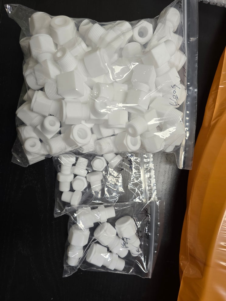  PTFE Fitting 제작 했습니다!