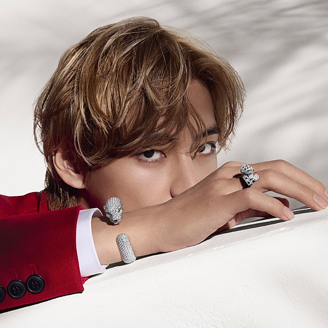 News image: V conquers the world