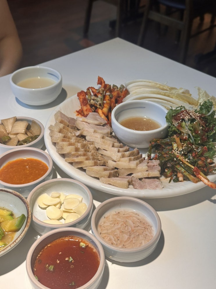  을지로3가역 맛집 성수라 을지로점 | 을지로 보쌈 해물파전