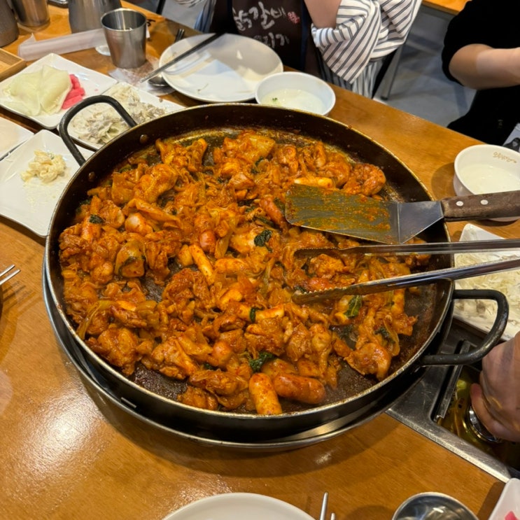 판교역 맛집 오투닭갈비 부대찌개