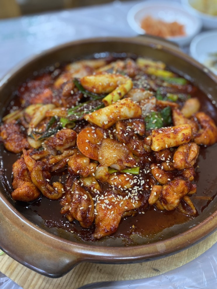  사천 맛집 복날 추천 해송돌판닭찜 사천점