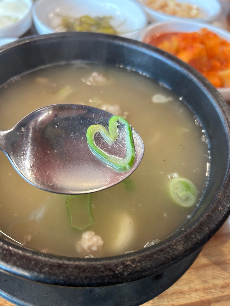  서울 성북구 안암오거리 고대생들의 해장장소 <병천순대>(소머리국밥)