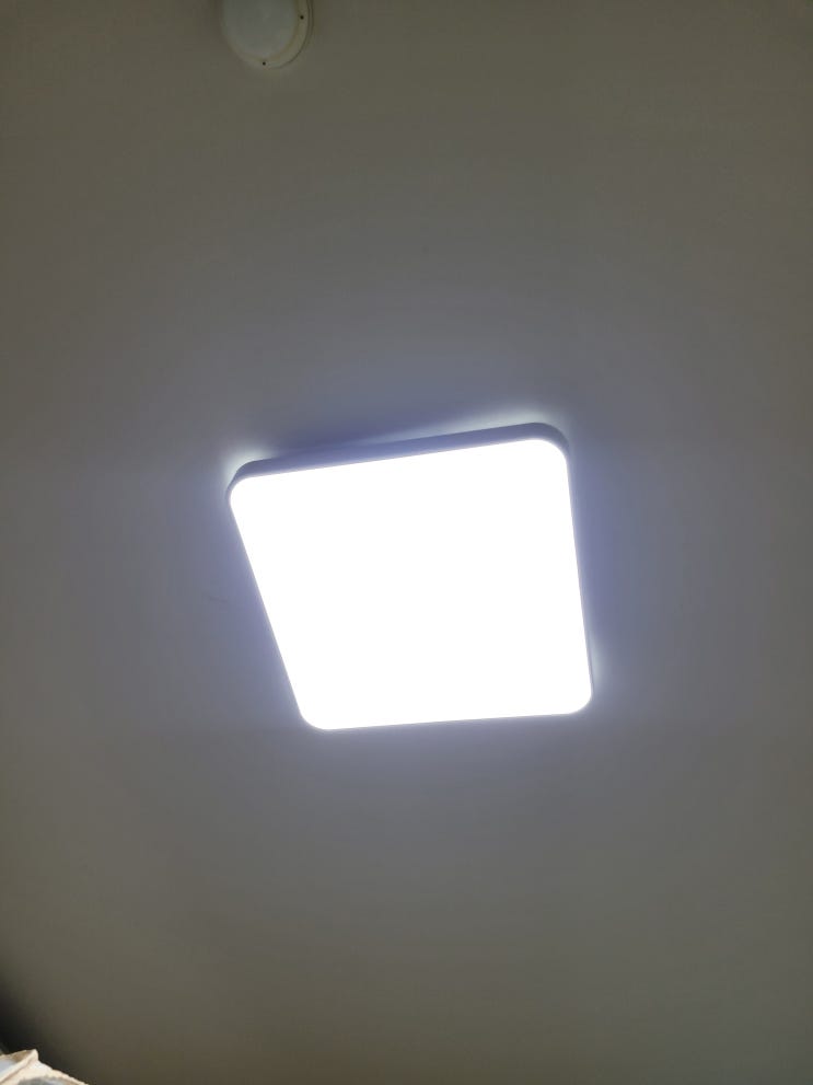  목동10단지아파트 전등 LED 방조명 교체해 드렸어요 ㅡ 양천구목동집수리 바로출장집수리