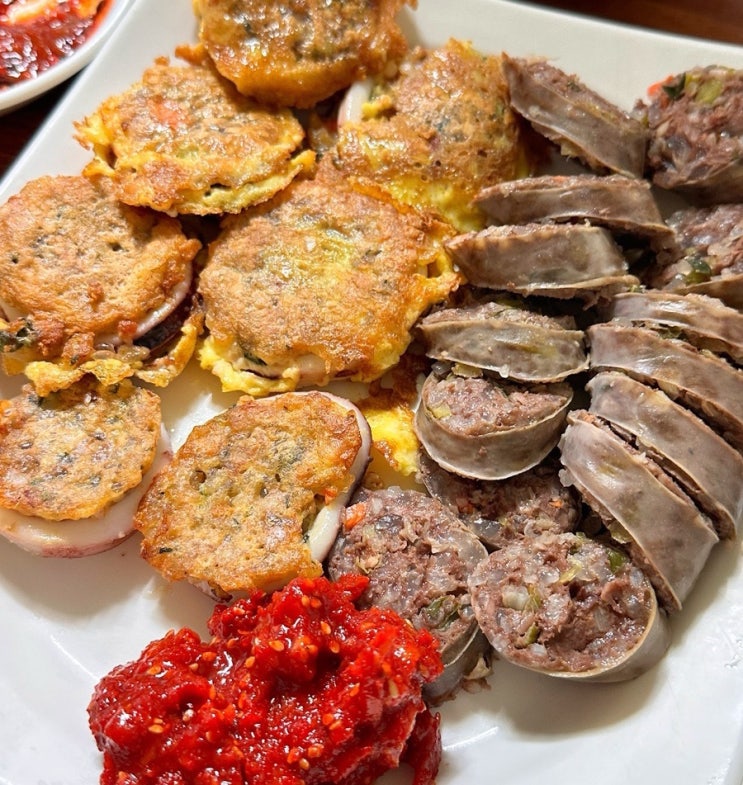  속초 아바이순대&오징어순대 홍수 속에서 찾은 소중한 맛집 <신포2대 옛날식당>|아바이마을 순대 맛집 내돈내산|씨앗오징어젓갈이 별미에요