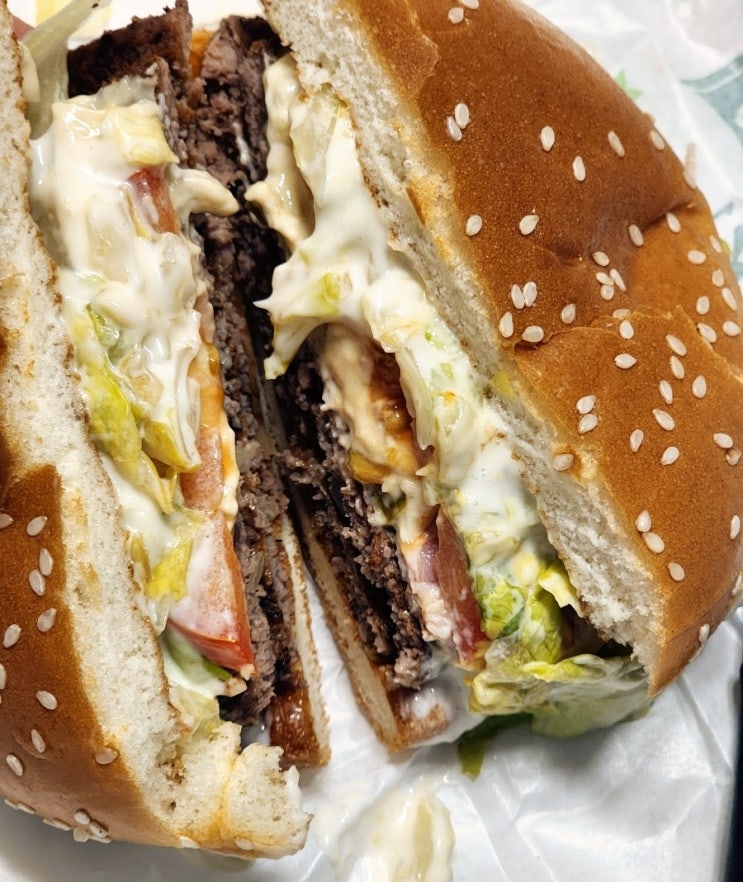 맥도날드 진주고추크림치즈버거 신메뉴 무슨 맛일까