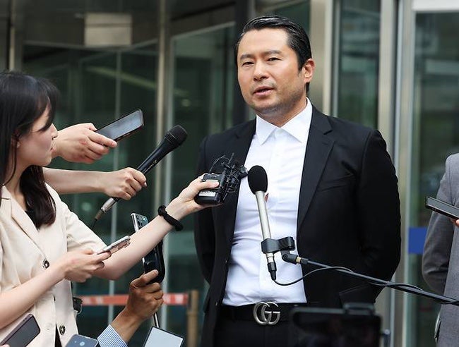 이화영 변호 맡은 김현철 변호사, '대북송금 조작사건 실체' 책 출간