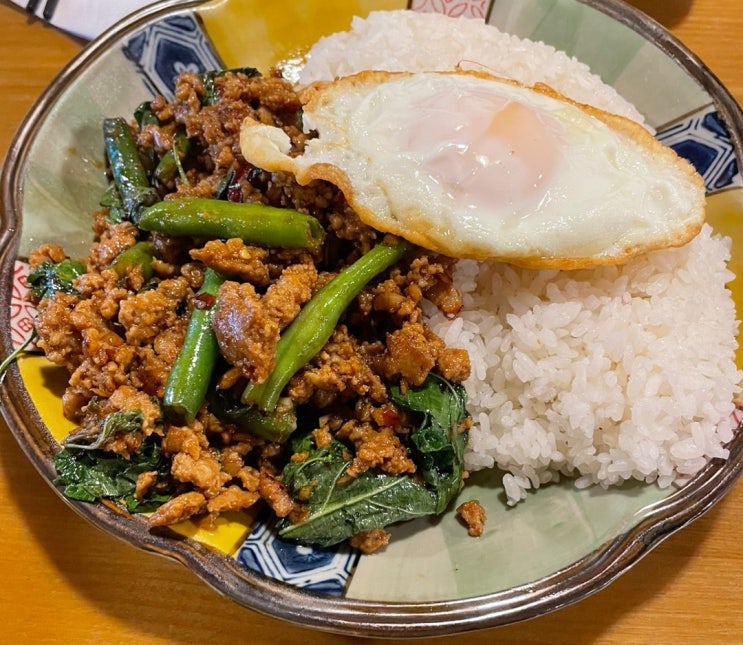  태국 음식 찐찐맛집!! - 내 입맛에 쏙! 잇마이타이