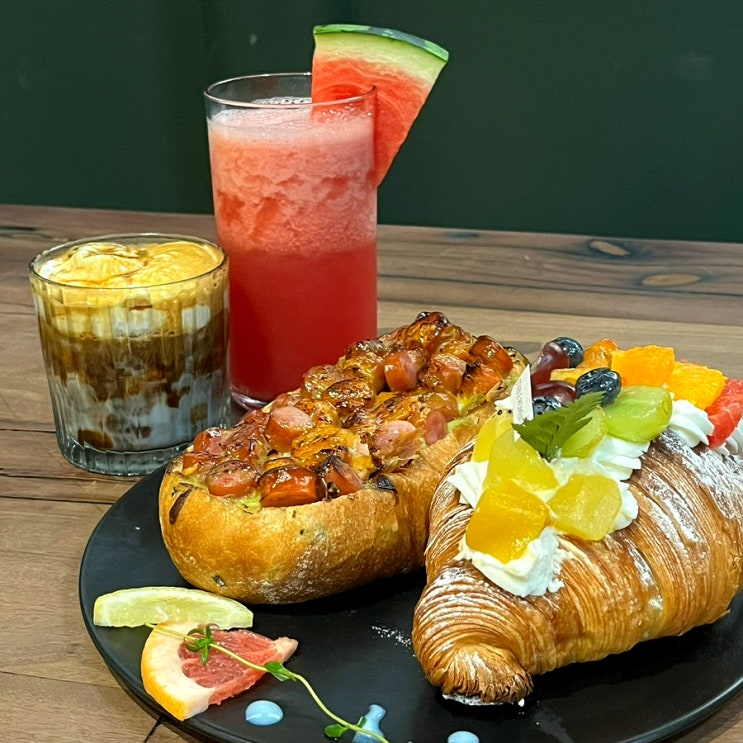  [대구/달성군/화원/화원역] 빵과 음료가 맛있는 분위기 맛집 대형 카페: 스테이블모먼트 화원점