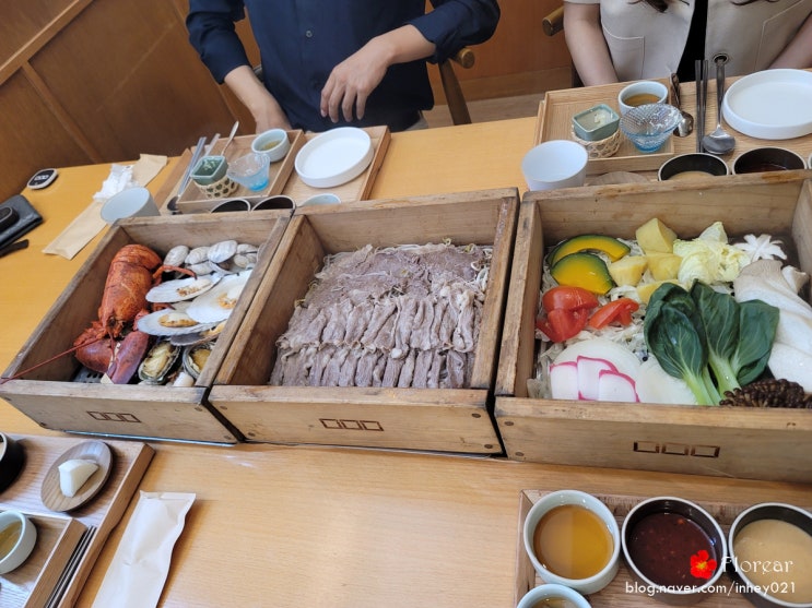 야탑 맛집 랍스터 편백찜 코스요리 머무를 정 세이로무시 프라이빗 한 룸 야탑 맛집 랍스터 편백찜 코스요리 머무를 정 세이로무시 프라이빗 한 룸