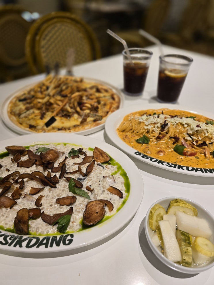  송도 현대 프리미엄 아울렛 맛집 테크노파크역 맛집 '뽁식당 트리플스트리트점'