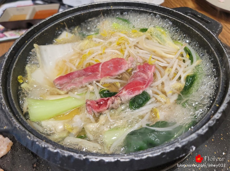 동탄 맛집 투인샤브 고기무한 샤브샤브와 솥뚜껑 구이 한번에 먹어요 동탄 맛집 투인샤브 고기무한 샤브샤브와 솥뚜껑 구이 한번에 먹어요