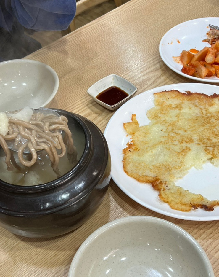  부천 감자옹심이칼국수 감자전 맛집 찬우물동치미막국수