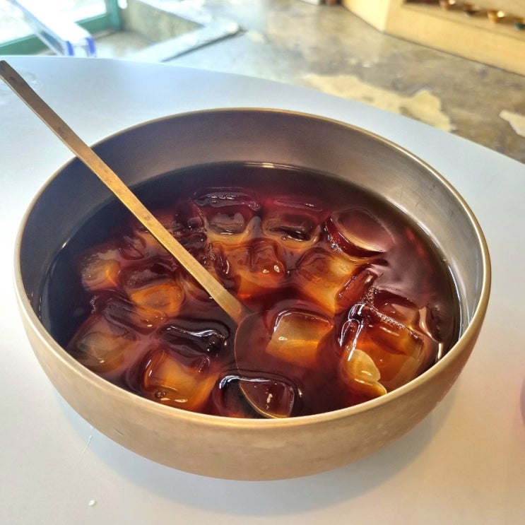  [김천 카페] 간판없는커피집 | 레트로한 분위기의 드립 커피 맛집