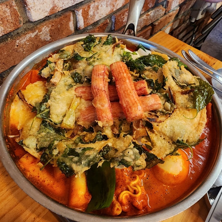  행궁동 떡볶이 맛집 알앤디69, 튀김 맛집!