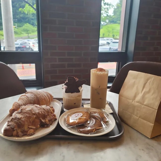  커피 빵맛집 포항스페이스워크카페 로스터리맨
