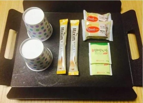  친구 집에 갔는대 묘한 느낌