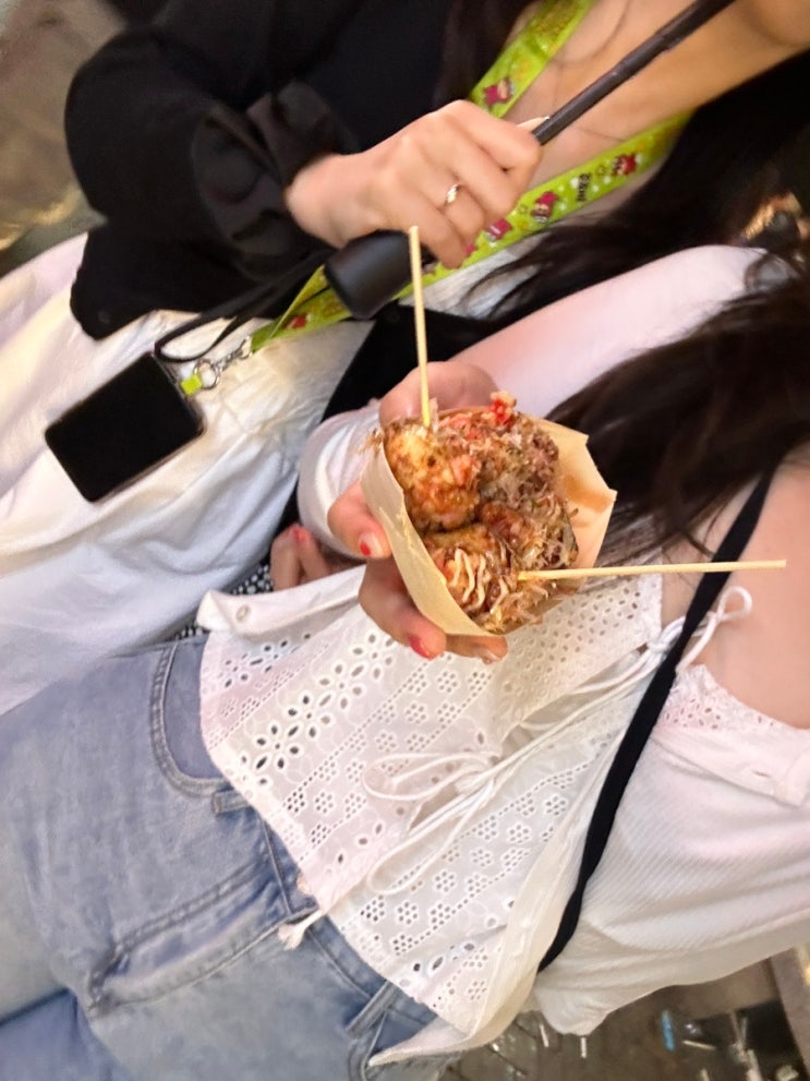  일본 오사카 여행코스 도톤보리 길거리음식 간식 추천 BEST 5 타코야끼 당고 모찌