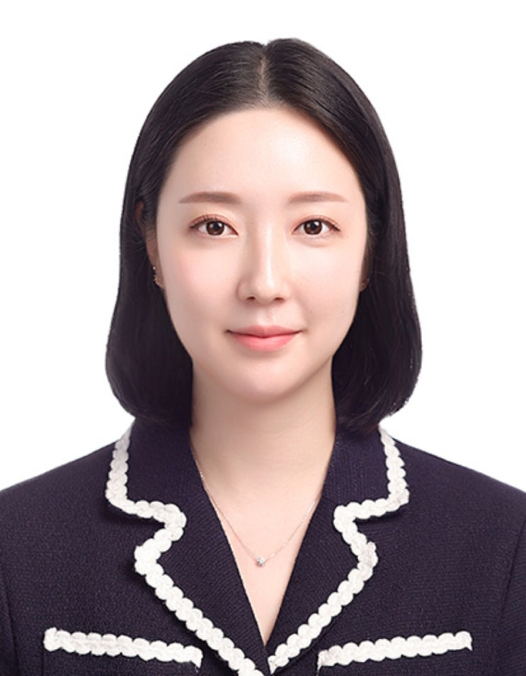  동탄호수공원 사진관 자연스러운 보정 가능한 동탄사진관 크림레몬스튜디오