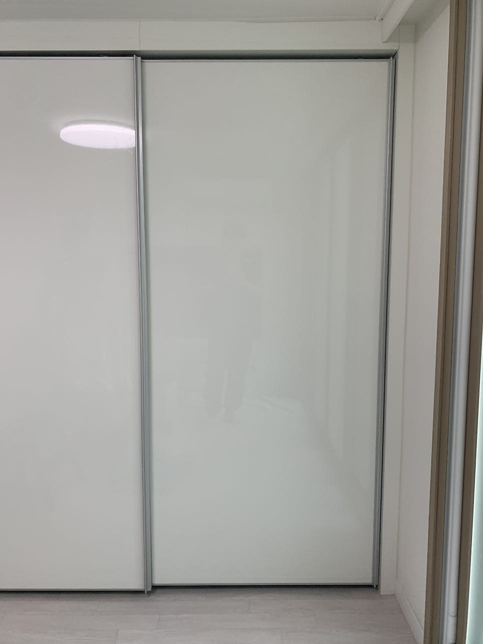 슬라이딩도어붙박이장수리