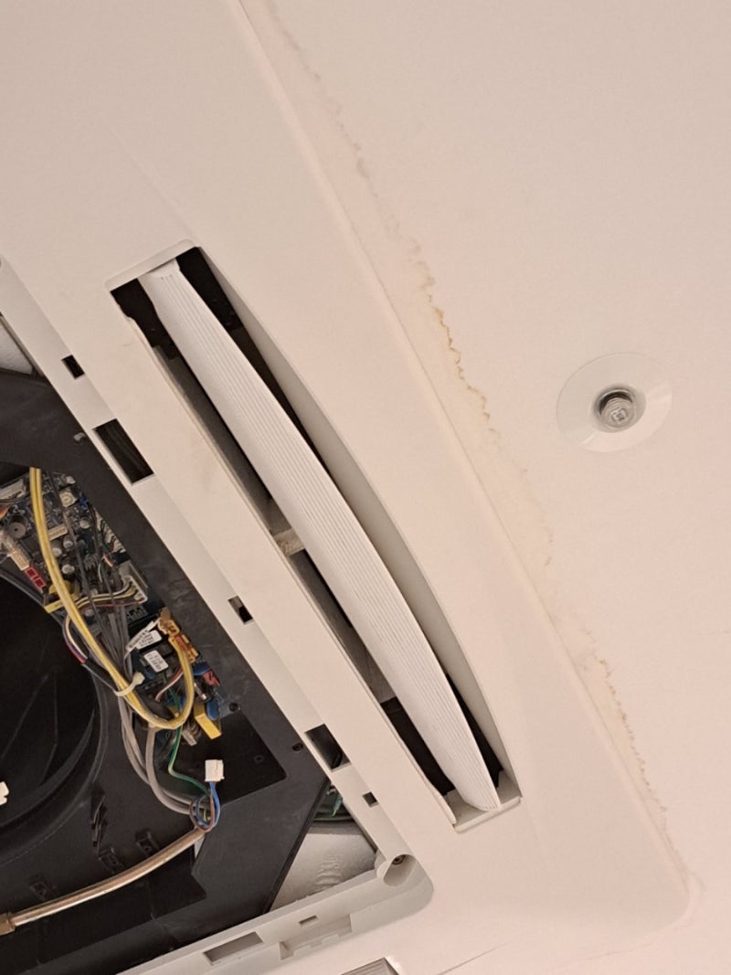 시스템에어컨청소, 천정형 FCU 누수 해결, 전기세 절약만이 아닌 수리비용 절약,  부천,인천,청라,송도,계양,검단,영등포,여의도,마포,합정,은평,서대문,광명,철산,구로,신도림,마곡 : 네이버 블로그