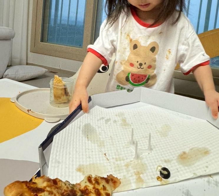  처음으로 생일파티를 해보는 두 돌 이솔이의 한 주