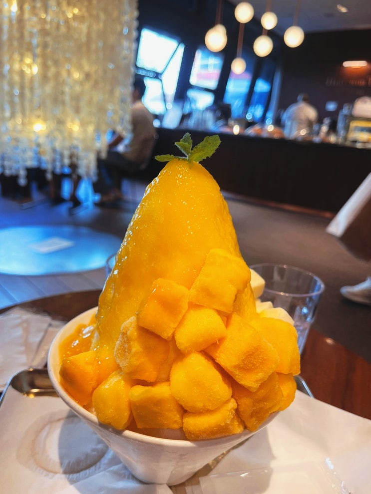  용산 리빙파크 헤븐온탑 애플망고치즈빙수 먹고 자라에서 쇼핑까지 끝